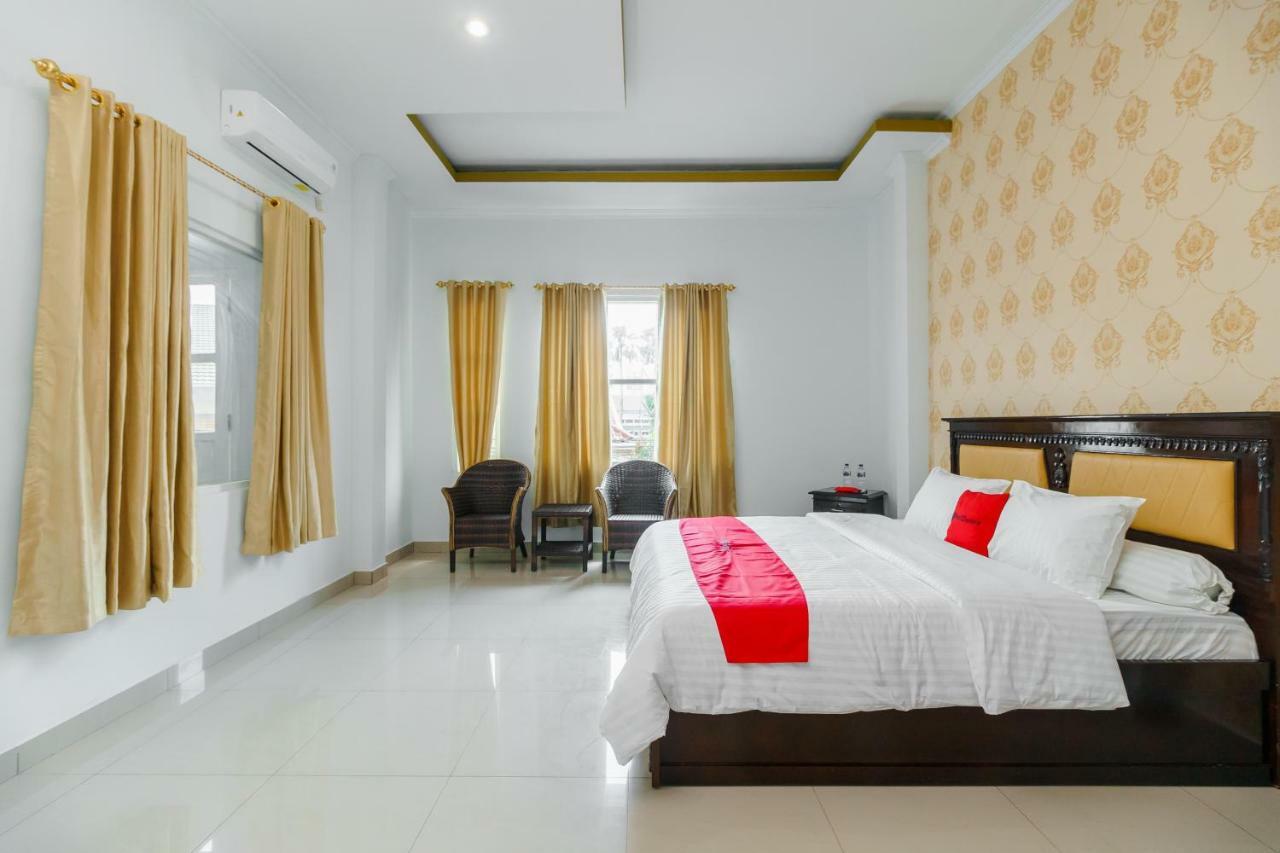 Hotel Reddoorz Syariah Near Simpang Sekip Palembang Exterior foto